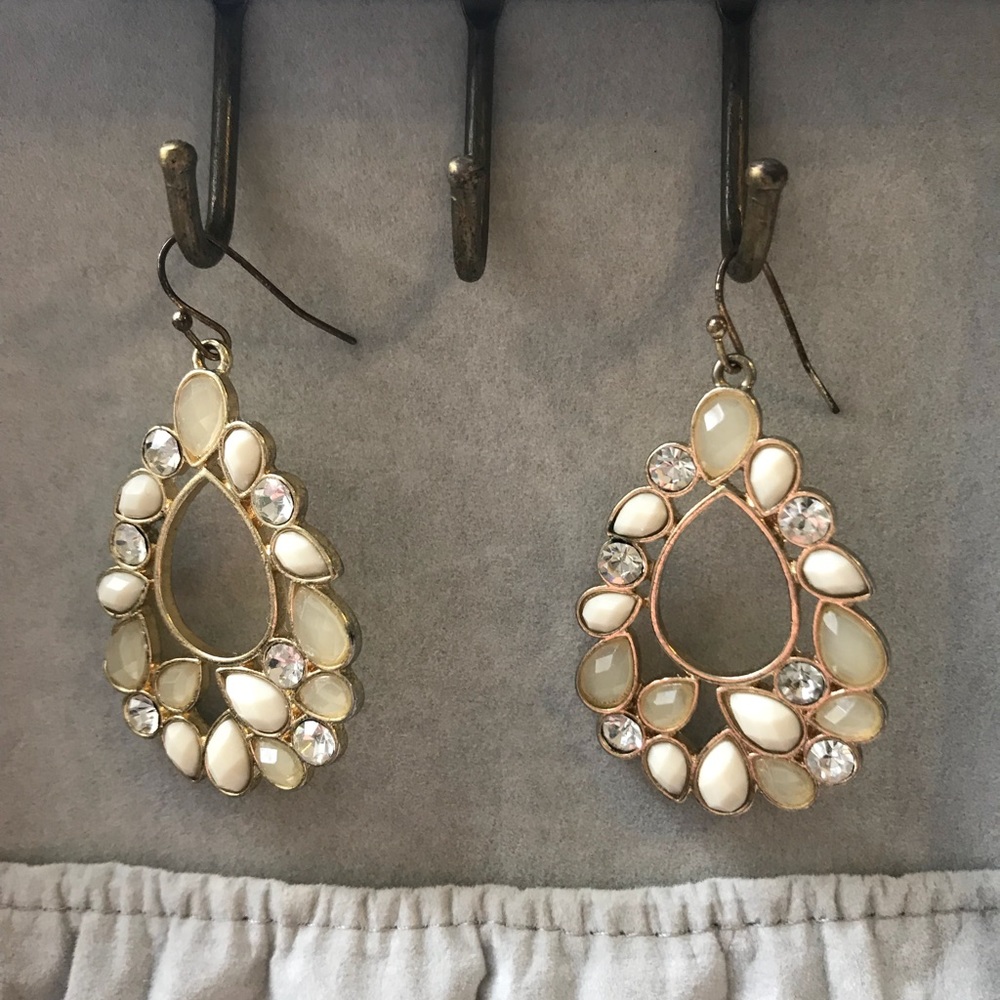 Gold/White Teardrop Earrings